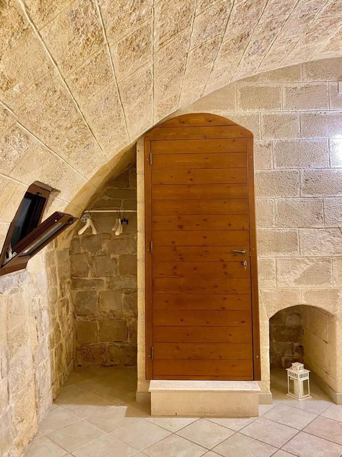 Suite Arco 166 Stanza Privata Трани Экстерьер фото